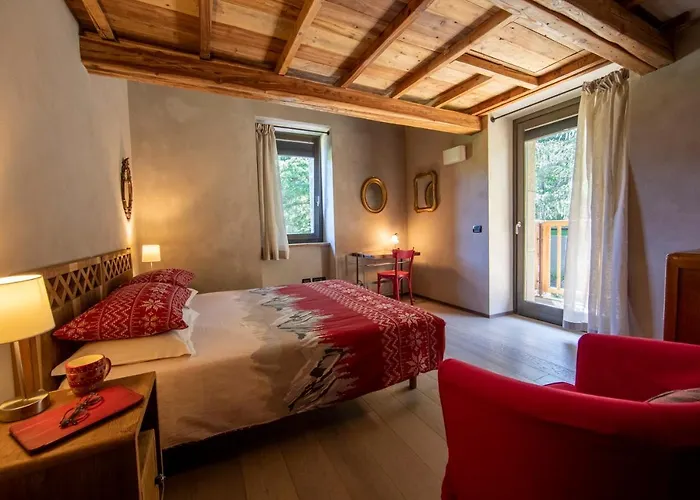 La Stazione Dell'acqua 3* Introd